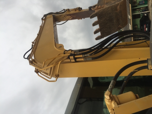 ขายคับKomatsu PC78Usสภาพสวยพร้อมใช้เอกสารชุดจดทะเบียน