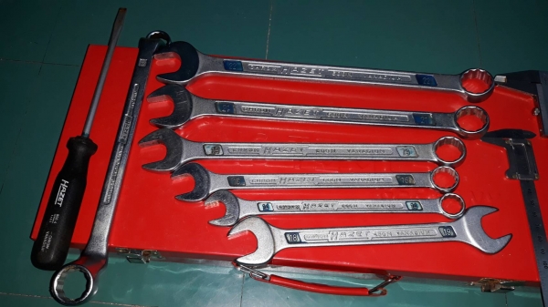 ขายประแจปากตายแหวนข้างHAZET MADE IN GERMANY.มือสองจากเยอรมัน ขายประแจปากตายแหวนข้างHAZET MADE IN GERMANY.มือสองจากเยอรมัน
