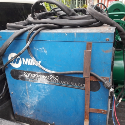 ขาย ! ตู้เชื่อม.MILLER.รุ่นSyncrowave250พร้อมใช้