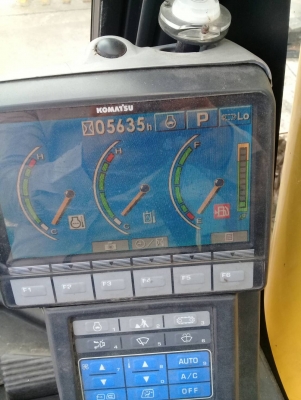 รถขุด pc 200-8 รถขุด pc 200-8