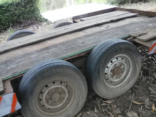 ขอขายเทเลอร์บรรทุกรถไถหรือ รถอื่นๆ 4ล้อคู่ยาง4เส้น190×3.50บันไดท้ายพับขึ้นลงสะดวกราคา 17,500 ต่อรองได้ สนใจสอบถามได้ครับ 0819717099 ผอ.ภัทรพงษ์ ขอขายเทเลอร์บรรทุกรถไถหรือ รถอื่นๆ 4ล้อคู่ยาง4เส้น190×3.50บันไดท้ายพับขึ้นลงสะดวกราคา 17,500 ต่อรองได้ สนใจสอบถามได้ครับ 0819717099 ผอ.ภัทรพงษ์