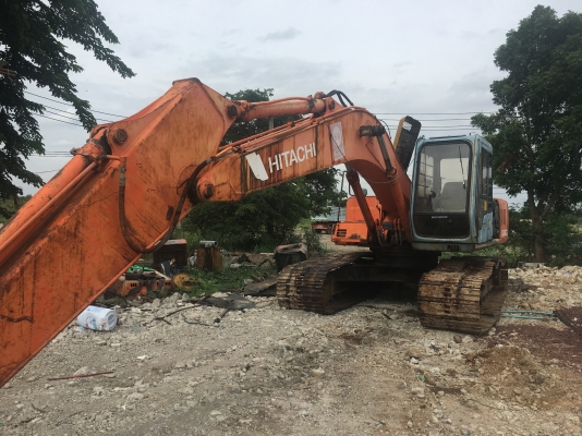 แยกขายอะใหล่HITACHI EX200-3