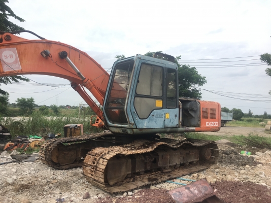 แยกขายอะใหล่HITACHI EX200-3