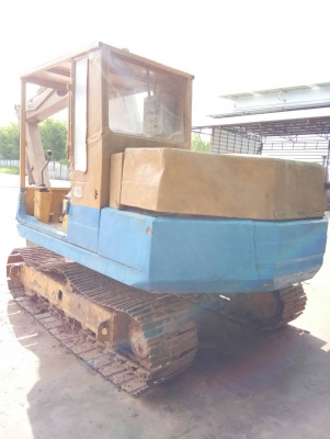 ขาย รถแบคโฮ PC60-5 สภาพพร้อมไช้ ขาย รถแบคโฮ PC60-5 สภาพพร้อมไช้