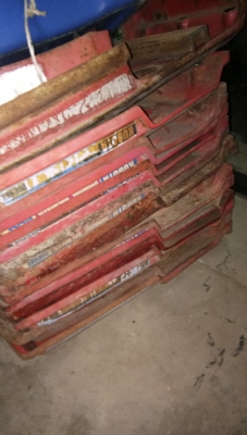 ขายฝาคอบ.อี.ที.110.ฝาบน13ชิ้นตนะแกรงขวา9ชิ้นตระแกรงซ้าย6ชิ้นมีอีกหลายรายการครับ