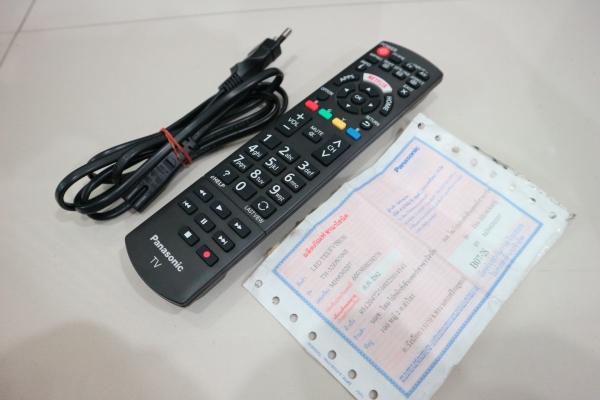 LED Smart Digital TV Panasonic รุ่น TH-32DS500T ขนาด 32 นิ้ว สภาพใหม่ ประกันถึง กค62