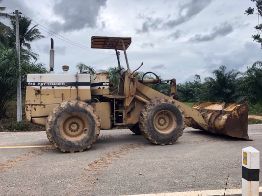 ขายรถตักล้อยาง KOMATSU 510 กลองคู่ สภาพสวย พร้อมใช้ สนใจโทร 081-970-1072