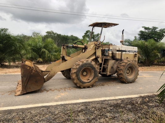 ขายรถตักล้อยาง KOMATSU 510 กลองคู่ สภาพสวย พร้อมใช้ สนใจโทร 081-970-1072