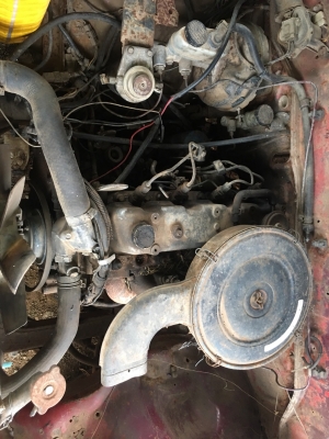 ขายเครื่องนิสสัน SD พร้อมเกียร์ เครื่องติด เอกสารครบ 14500บาท 0816278866 0956588866