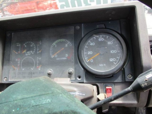 หัวเก๋งฮีโน3ใบปัด