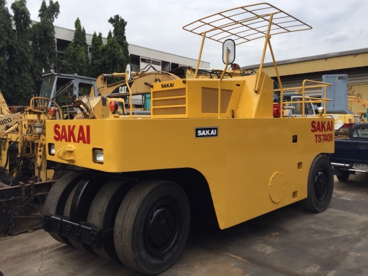 รถบดล้อยาง9ล้อ SAKAI TS 150 สวยพร้อมใช้งาน เอกสารเล่มทะเบียน