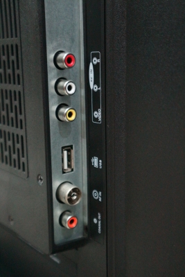 LED Digital TV TUM รุ่น 24BC01 ขนาด 24 นิ้ว สภาพใหม่