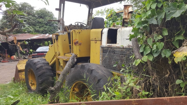 ขายตามสภาพ รถตัก KOMATSU 510 กรองคู่ รถจอดไว้นานต้องเช็คระบบทั้งคัน ราคาต่อรองได้ครับ