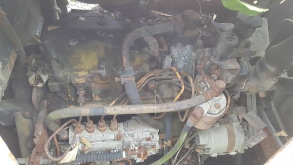 ขายตามสภาพ รถตัก KOMATSU 510 กรองคู่ รถจอดไว้นานต้องเช็คระบบทั้งคัน ราคาต่อรองได้ครับ