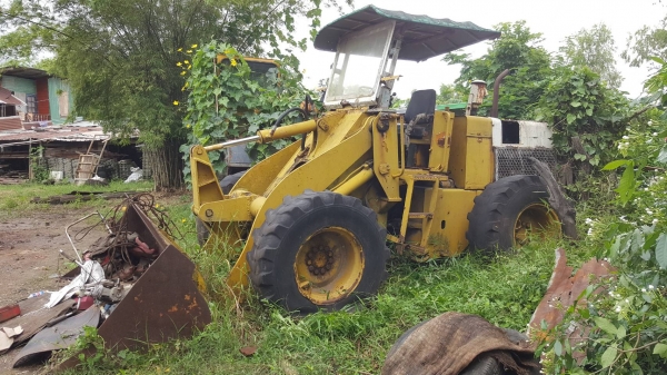 ขายตามสภาพ รถตัก KOMATSU 510 กรองคู่ รถจอดไว้นานต้องเช็คระบบทั้งคัน ราคาต่อรองได้ครับ