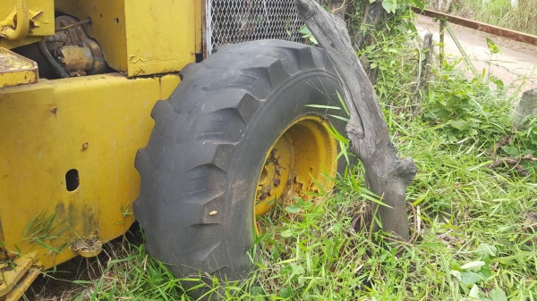 ขายตามสภาพ รถตัก KOMATSU 510 กรองคู่ รถจอดไว้นานต้องเช็คระบบทั้งคัน ราคาต่อรองได้ครับ