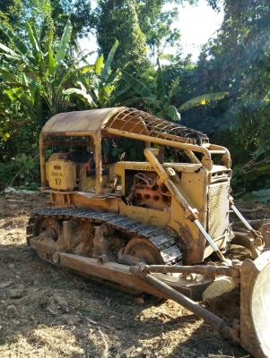 ขายแทรคเตอร์ D50A-15 ห้องเลี้ยวแห้งราคตา 350,000