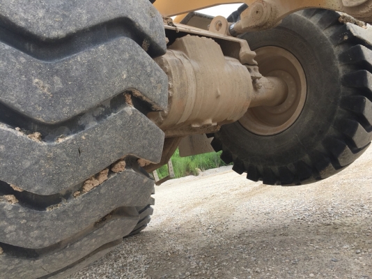 ขายรถตัก Wa350-3Eเอกสารเล่มทะเบียนยางเต็ม ยางใหม่4เส้น  ราคา950,000บาทต่อรองติดต่อ คุณอ๊อฟ พิจิตร 086-737-9991