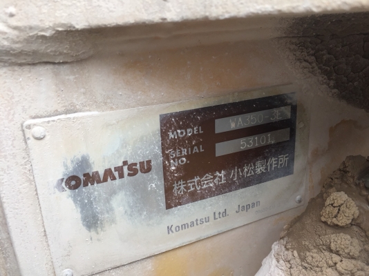 ขายรถตัก Wa350-3Eเอกสารเล่มทะเบียนยางเต็ม ยางใหม่4เส้น  ราคา950,000บาทต่อรองติดต่อ คุณอ๊อฟ พิจิตร 086-737-9991