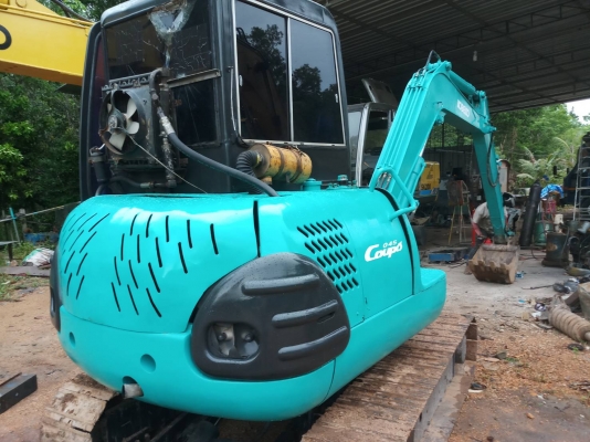 ขายรถแบคโฮ KOBELCO SK40 ราคา 390000 ขายรถแบคโฮ KOBELCO SK40 ราคา 390000