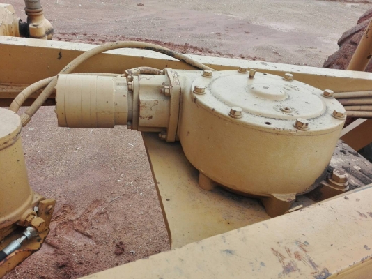 ขายรถเกรด CAT140G เอกสารเล่มทะเบียนราคา 2,100,000