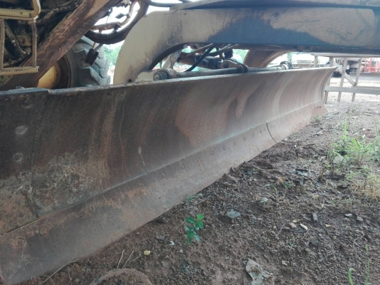 ขายรถเกรด CAT140G เอกสารเล่มทะเบียนราคา 2,100,000