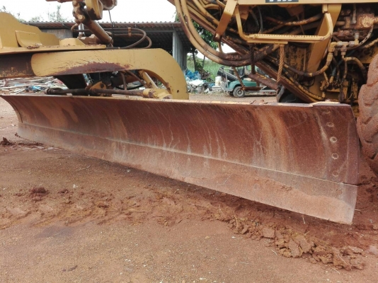 ขายรถเกรด CAT140G เอกสารเล่มทะเบียนราคา 2,100,000