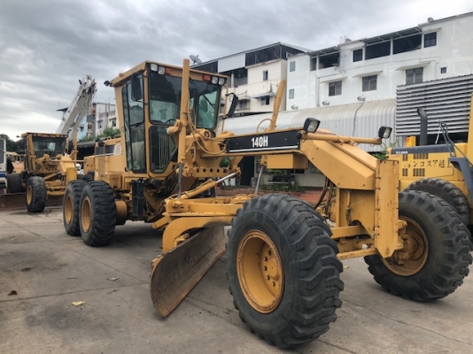 รถเกรด Cat140H-2ZK ปี2002 รถเก่านอก พร้อมสแกนริฟาย รถพร้อมใช้