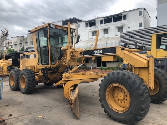 รถเกรด Cat140H-2ZK ปี2002 รถเก่านอก พร้อมสแกนริฟาย รถพร้อมใช้