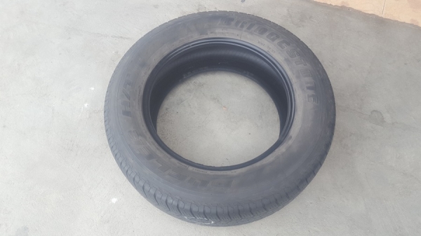 ขายยาง\% 265/60/18 ปี 16 BRIDGESTONE 684 4 เส้น ขายยาง\% 265/60/18 ปี 16 BRIDGESTONE 684 4 เส้น