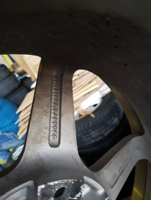 ขายล้อ18x9.5 พร้อมยาง