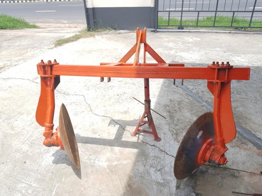 ขายผาน ยกร่องใช้งานน้อย ลูกปืนแน่น ใบเต็มพร้อมใช้งาน