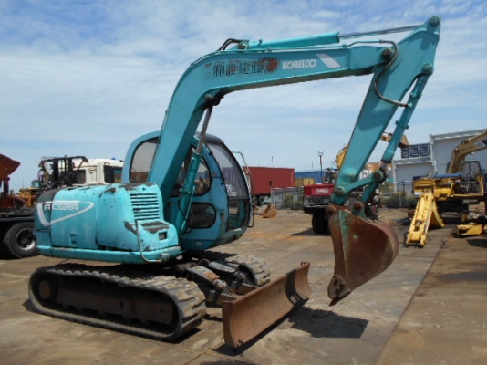 ขายรถขุด KOBELCO SK60 MARK 5 รถนอกนำเข้าเองจากญี่ปุ่น สภาพสวยพร้อมใช้ ถึงเร็วๆนี้ครับ