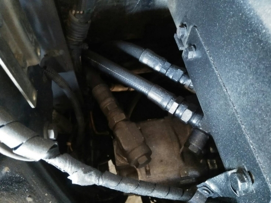 ขายรถขุด MITSUBISHI รุ่น MM55SR ปั๊มไฮดรอลิค แทรคยาง ตู้เก๋ง เครื่องยนต์ K4N เปลี่ยนถ่ายของเหลว สินค