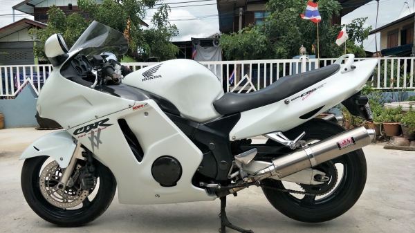 ขายครับ CBR1100XX ทะเบียนแท้ ขายครับ CBR1100XX ทะเบียนแท้