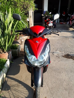 หัวฉีดรุ่นใหม่ Mio 125i GT ปี 2556 สีดำแดง ขับหล่อสปอร์ต