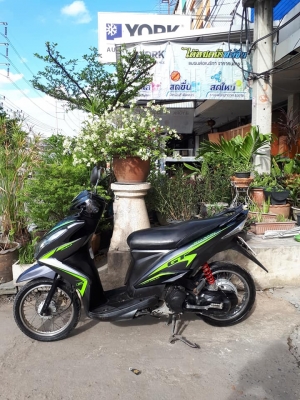 รุ่นใหม่หัวฉีด Mio 125 i รุ่น GT สีเทาดำ ปี 2556 หล่อสปอร์ต