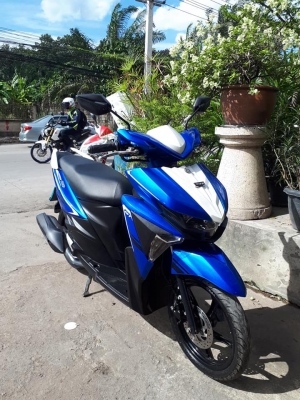 รุ่นใหม่ GT 125 สีน้ำเงินขาว ปลายปี 2559 (ล้อแม็กซ์แท้)สปอร์ต หล่อโดนใจ