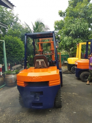 +++ ขายรถโฟล์คลิฟท์ THAILIFT FD30 ขนาด 3 ตัน เครื่องยนต์ดีเซล เสา 3 เมตร เกียร์ธรรมดา ยางตันครับ +++ ขายรถโฟล์คลิฟท์ THAILIFT FD30 ขนาด 3 ตัน เครื่องยนต์ดีเซล เสา 3 เมตร เกียร์ธรรมดา ยางตันครับ