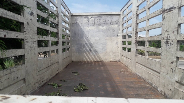 ขายกะบะไม่ดั้ม ใส่ได้ทั้ง 6ล้อและ 10ล้อ ยาว7.20ม. กว้าง2.50ม. สูง2.40ม.