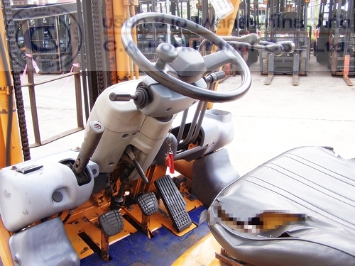 ขาย รถโฟล์คลิฟท์ KOMATSU รุ่น FD25T-12