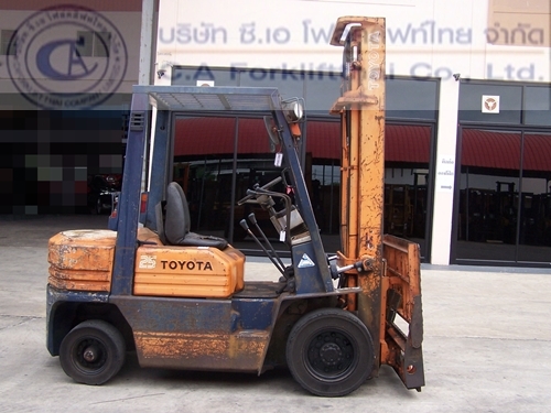 ขาย รถโฟล์คลิฟท์ TOYOTA รุ่น 5-FD25