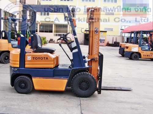 ขาย รถโฟล์คลิฟท์ TOYOTA รุ่น 5-FGL15