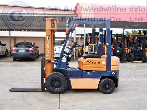 ขาย รถโฟล์คลิฟท์ TOYOTA รุ่น 5-FGL15