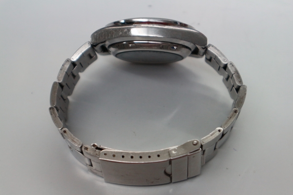 นาฬิกา Seiko Auto ออโต้ ชาย รุ่น หน้าขาว หลังเปลือย เดินปกติ ส่งฟรี นาฬิกา Seiko Auto ออโต้ ชาย รุ่น หน้าขาว หลังเปลือย เดินปกติ ส่งฟรี