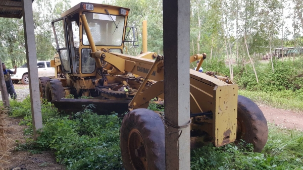 ขาย รถเกรด CHAMPION 720A Series 6 มีเล่มทะเบียน เครื่องดี เกียร์ดี ต้องเช็คระบบไฮดรอริคใหม่ ราคาต่อรองได้