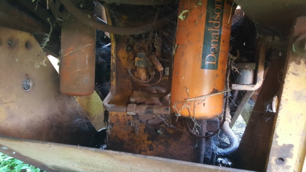 ขาย รถเกรด CHAMPION 720A Series 6 มีเล่มทะเบียน เครื่องดี เกียร์ดี ต้องเช็คระบบไฮดรอริคใหม่ ราคาต่อรองได้