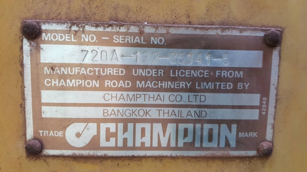 ขาย รถเกรด CHAMPION 720A Series 6 มีเล่มทะเบียน เครื่องดี เกียร์ดี ต้องเช็คระบบไฮดรอริคใหม่ ราคาต่อรองได้