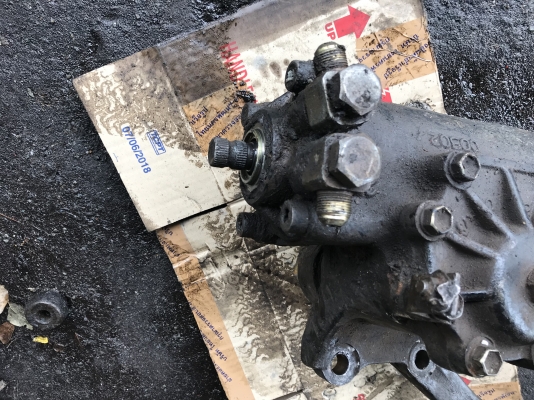 กระปุกพวงมาลัยเพาเวอร์HINO SUMO227 กระปุกพวงมาลัยเพาเวอร์HINO SUMO227