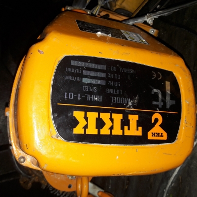 ขาย !! รอกโซ่ไฟฟ้า.TKK.ขนาด1ตัน380v.สภาพเดิมๆพร้อมใช้